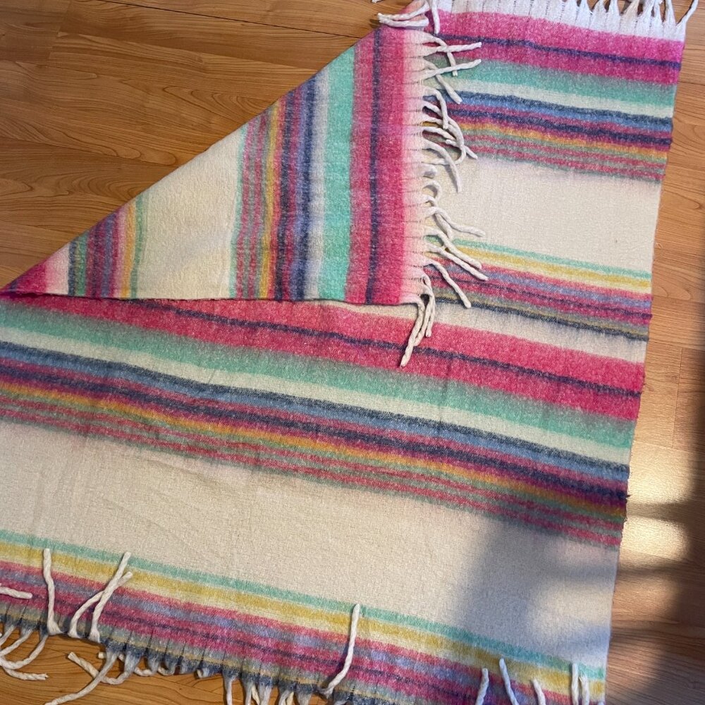FREE PEOPLE Fringe Throw Blanket - SO soft!! - Picture 2 of 12